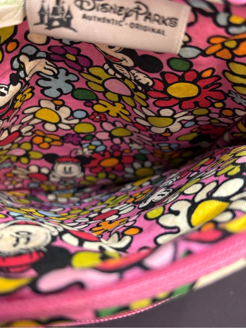Vera Bradley Disney Parks Just Mousing Around Mini Hipster Crossbody Retired